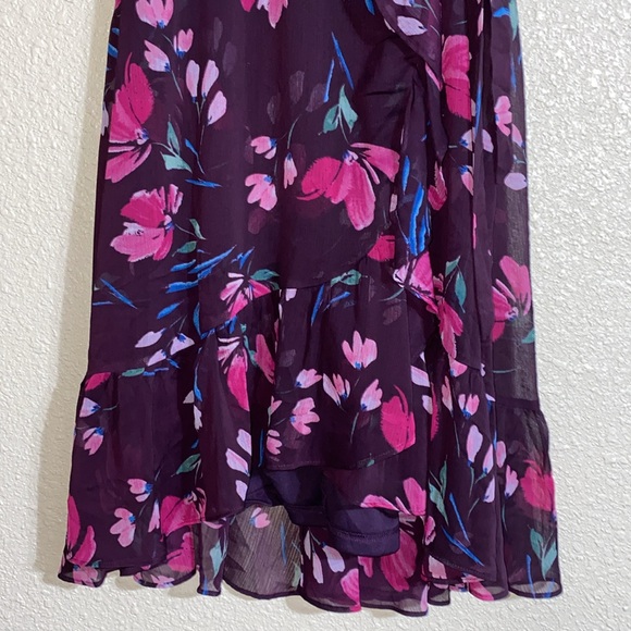NWT Calvin Klein Floral Flutter Sleeve Faux Wrap Dress Size 4 - Picture 6 of 15